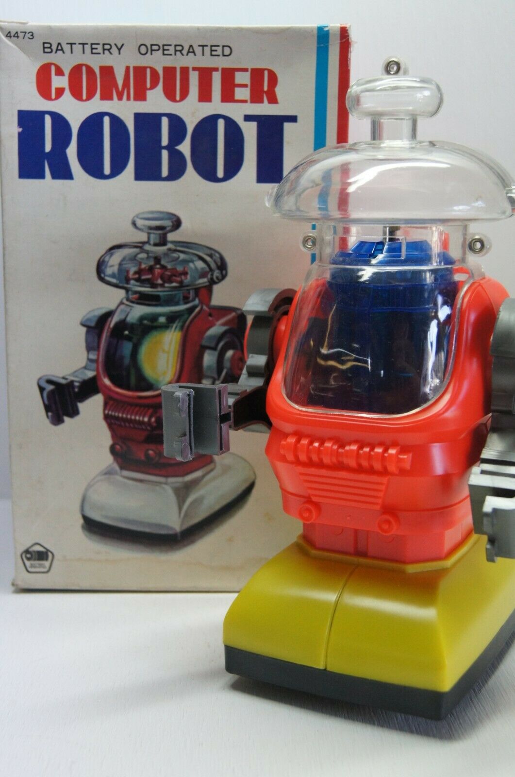1960 Former Bandai Computer Robot Electric Plastic Battery-powered