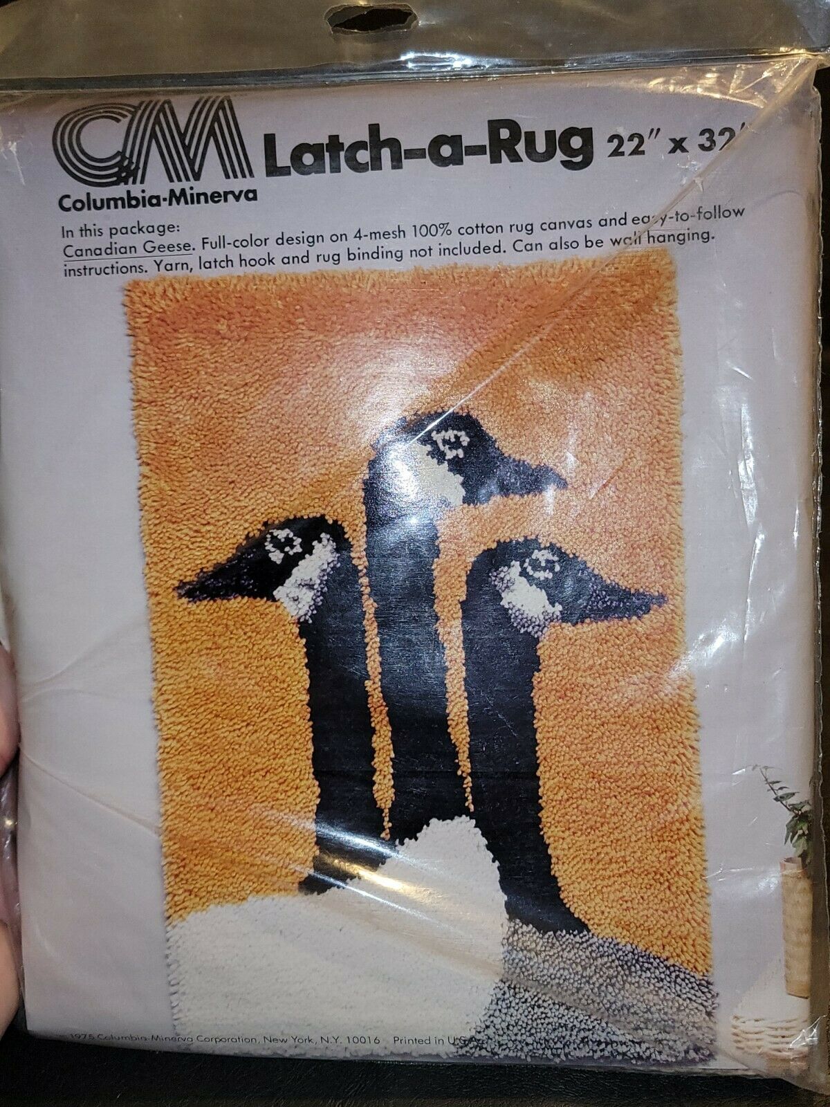 New Vintage Columbia Minerva Latch A Rug Latch Hook Canadian Geese